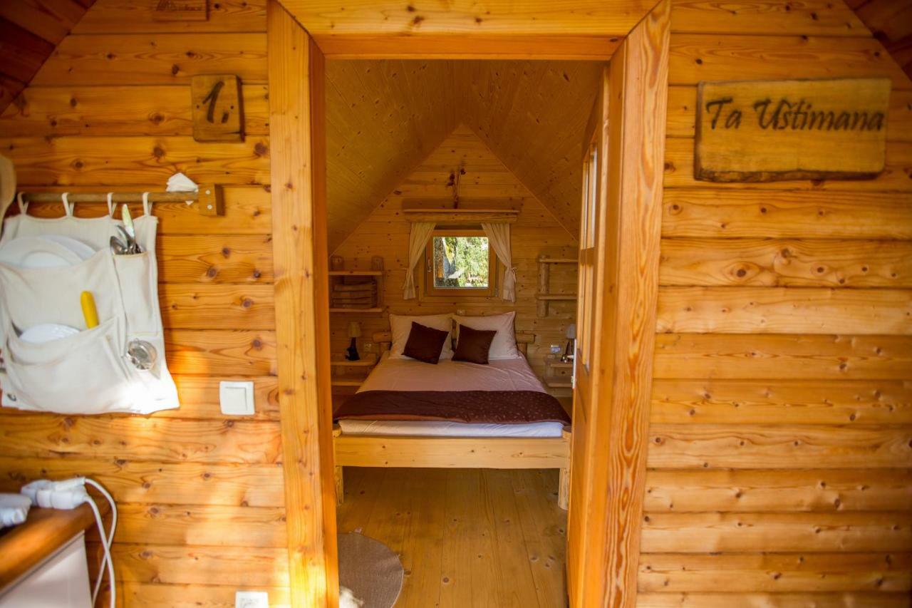 Glamping Organic Farm Slibar Villa Tržič Exteriör bild