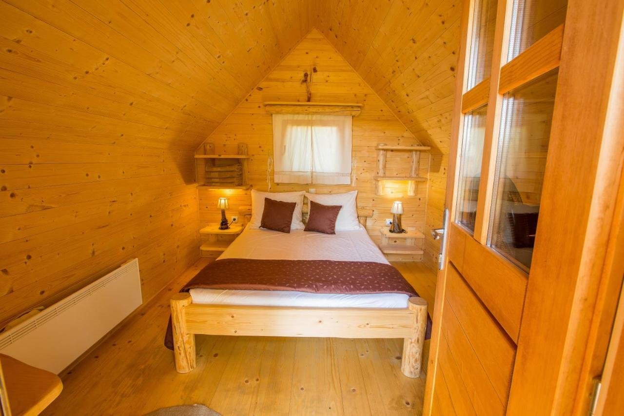 Glamping Organic Farm Slibar Villa Tržič Exteriör bild