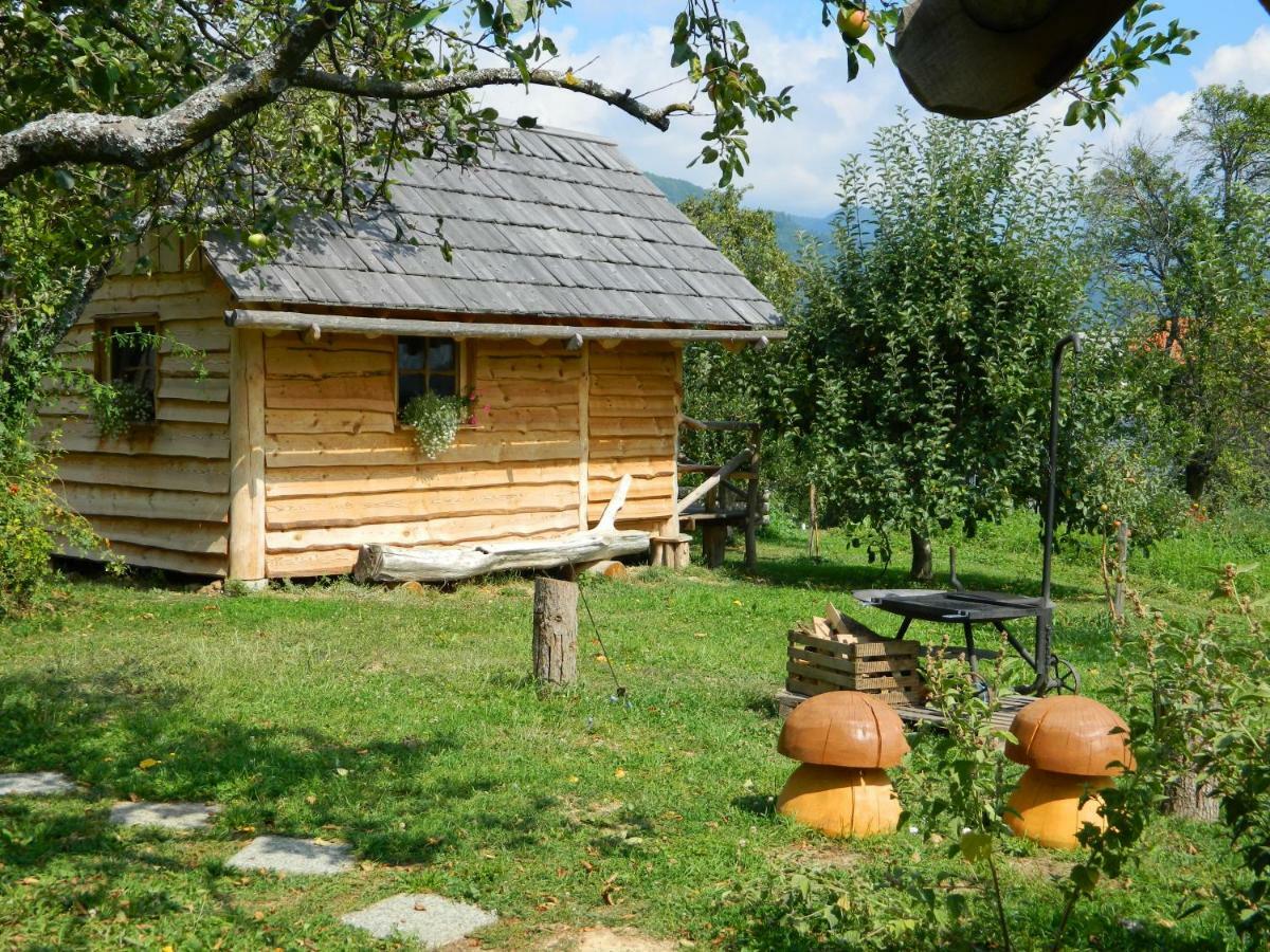 Glamping Organic Farm Slibar Villa Tržič Exteriör bild